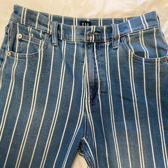 Gap Mom Jean Size 26 - Picture 2 of 5